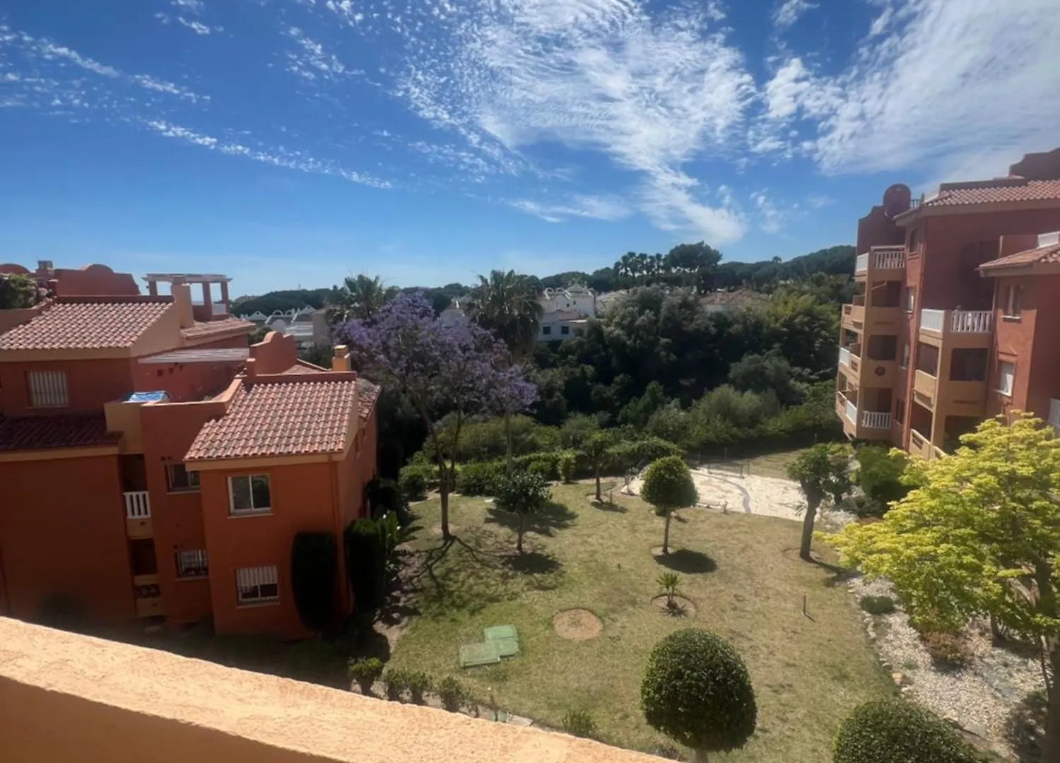 2 Bedroom Apartment Marbella East - La Reserva De Marbella